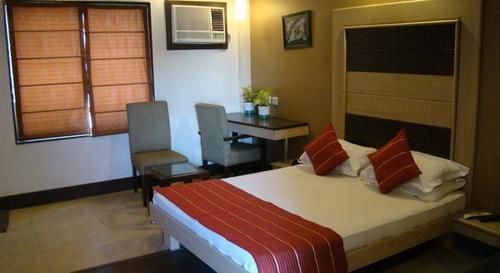 גורגאון Pacific Inn Huda City Centre Sec 41 מראה חיצוני תמונה
